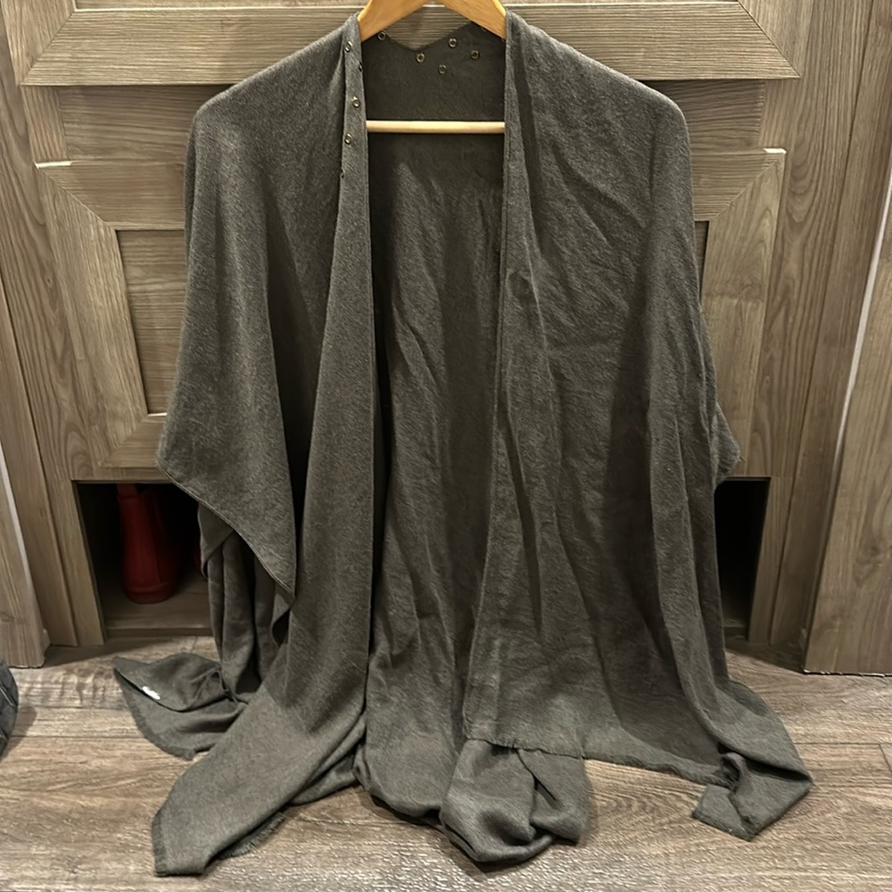 Shawl.